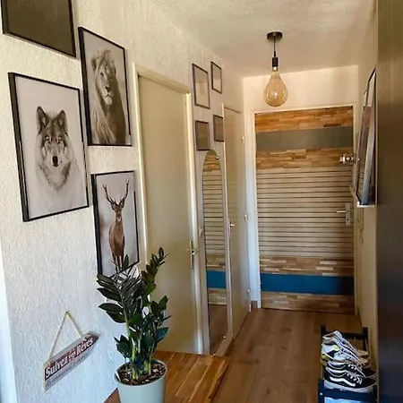 Joli T2 Avec Piscine Apartamento *